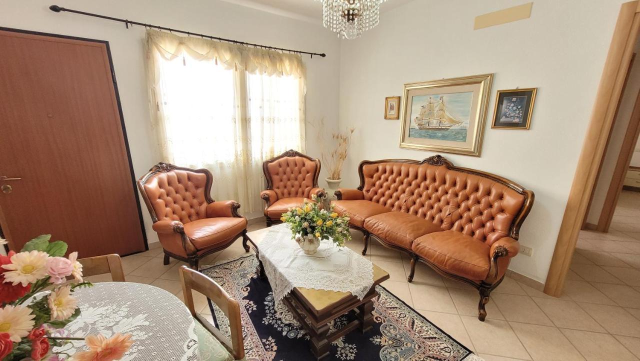 Residenza La Pineta Orosei Villa Bagian luar foto
