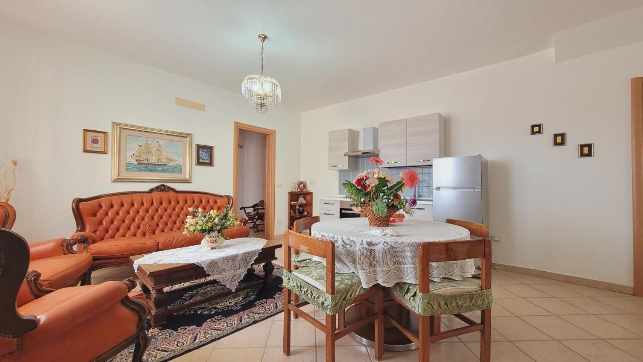 Residenza La Pineta Orosei Villa Bagian luar foto