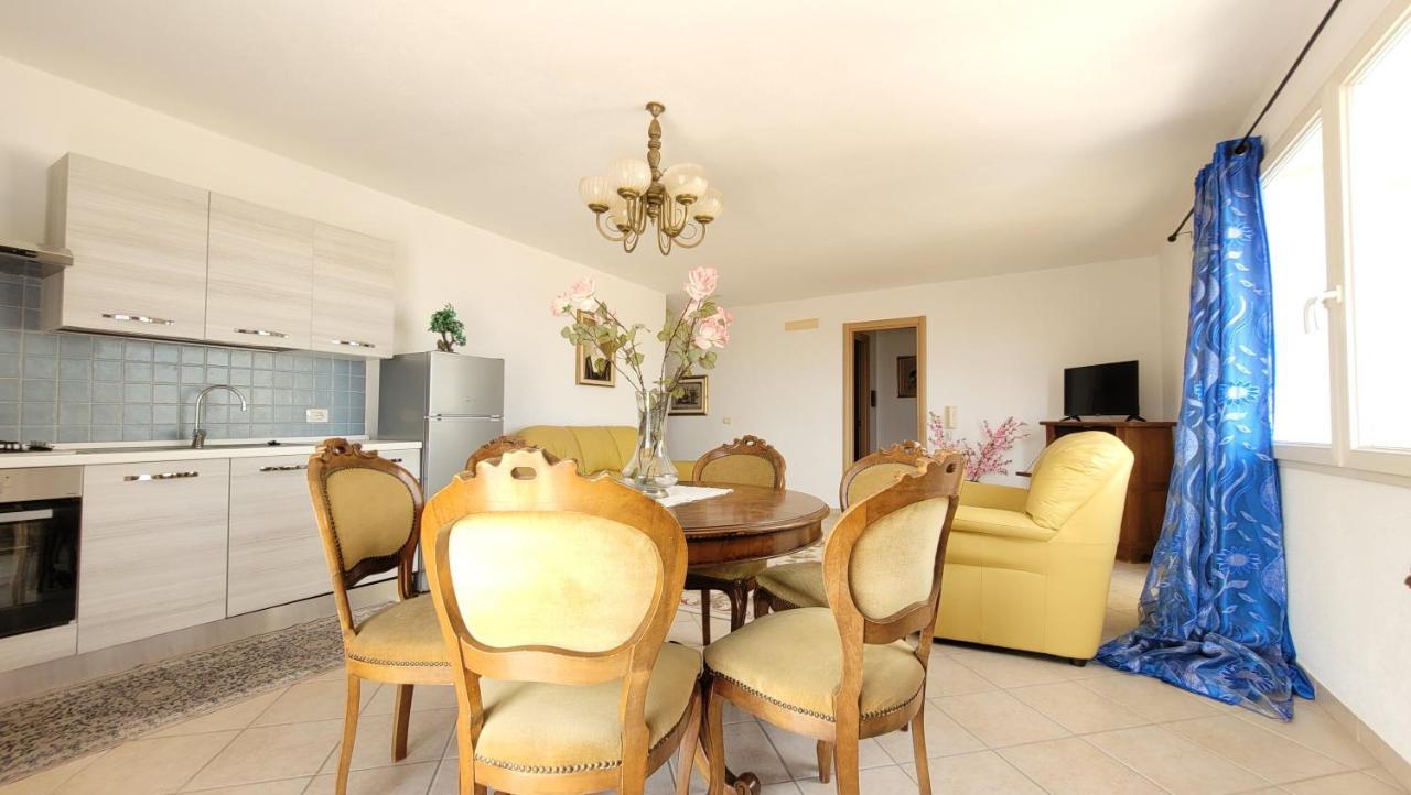 Residenza La Pineta Orosei Villa Bagian luar foto